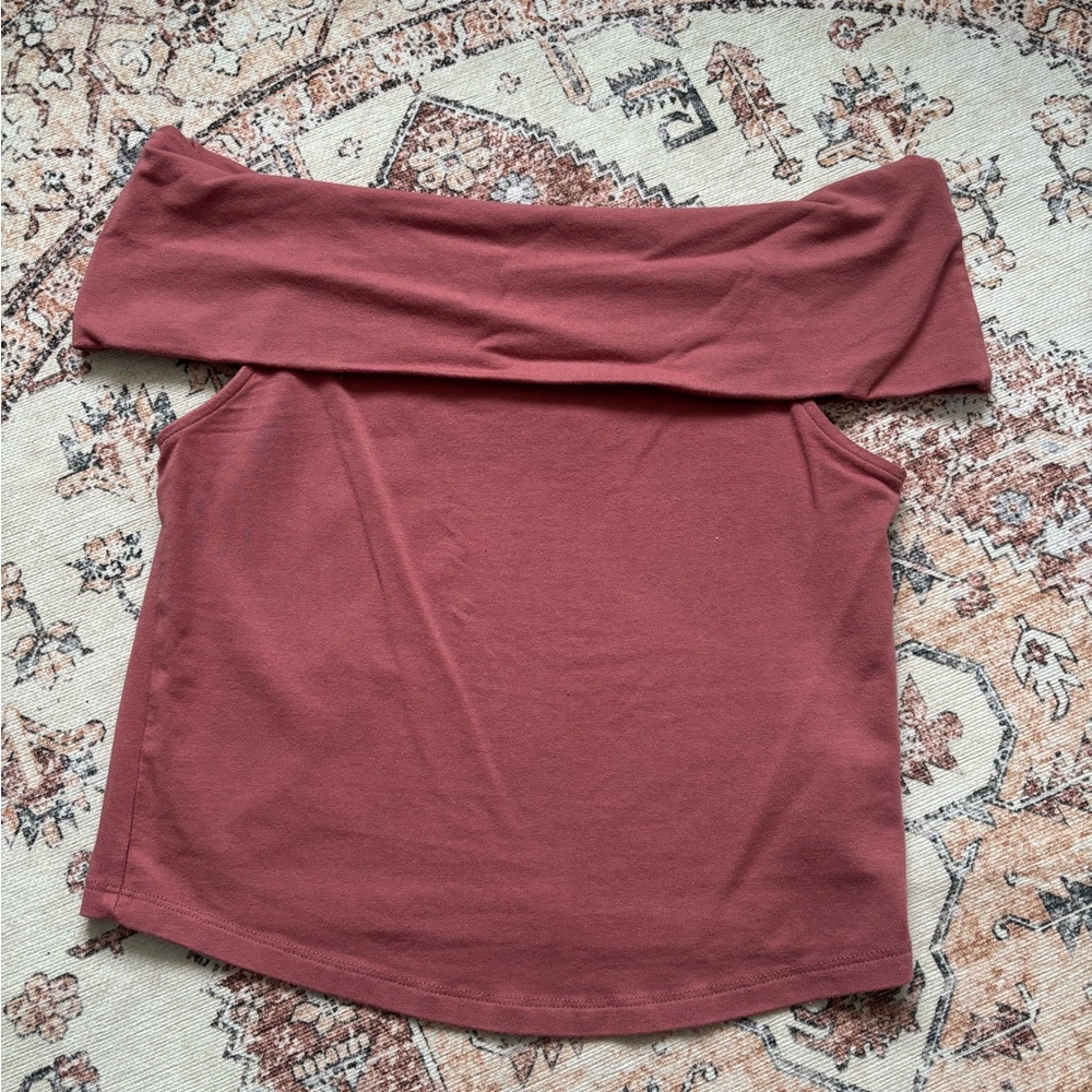 Aerie Off-Shoulder Top in Mauve
